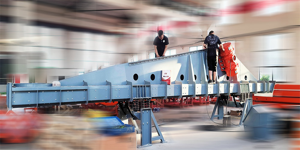 long vibrating feeder