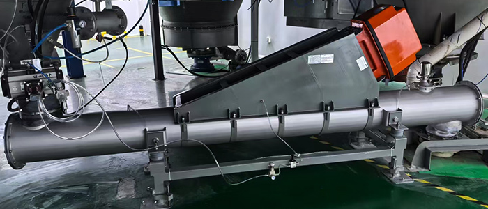 Industrial electromagnetic vibraing tubular feeder for food